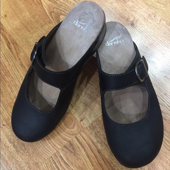 poshmark dansko clogs